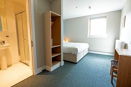 Plus Double 04 - Maigheach (Hare)