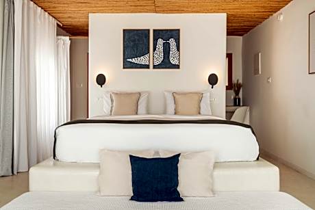 Executive Caldera View Outdoor Mini Plunge pool