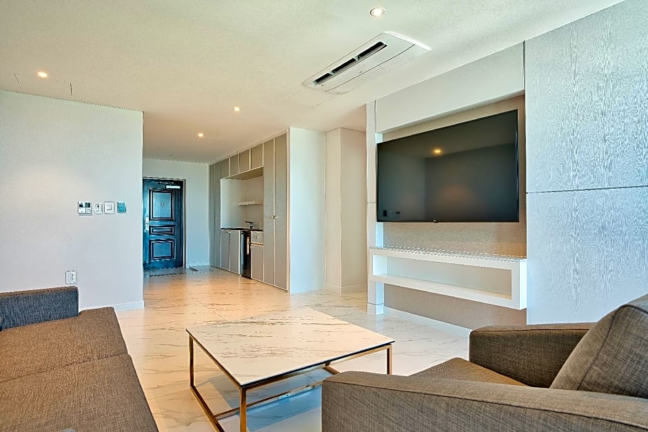 Tops10 Villa De Aewol