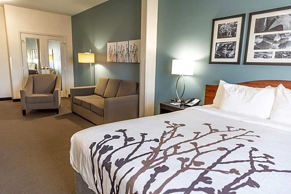 Sleep Inn & Suites Evansville - Casper