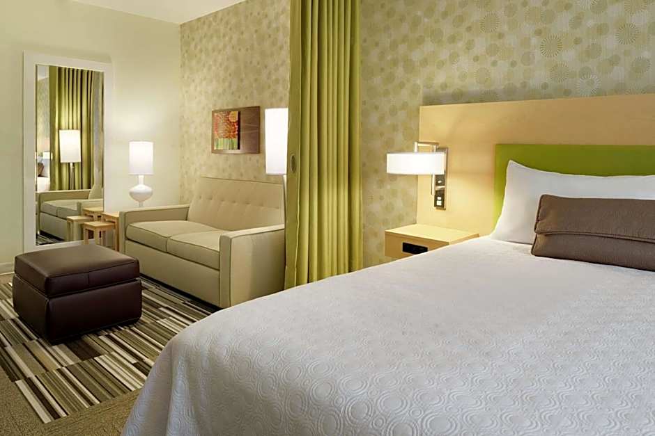 Home2 Suites by Hilton La Crosse, WI
