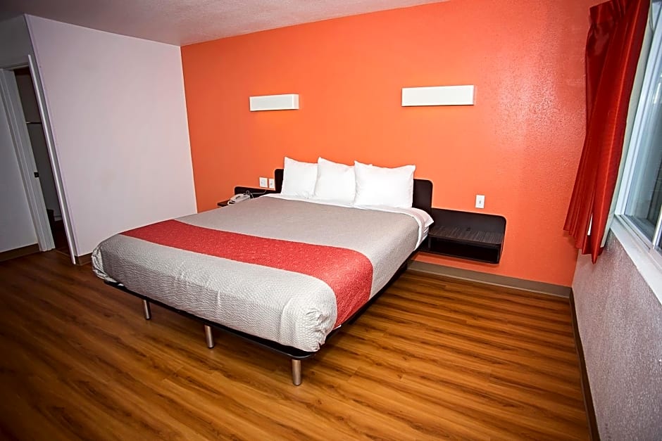 Motel 6-Crescent City, CA