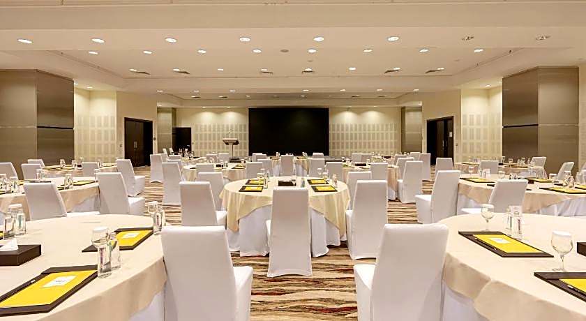 Crowne Plaza Riyadh RDC Hotel & Convention By IHG