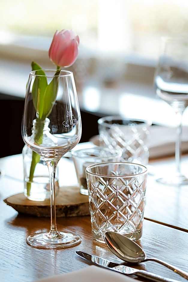 Hotel Rheinpromenade8