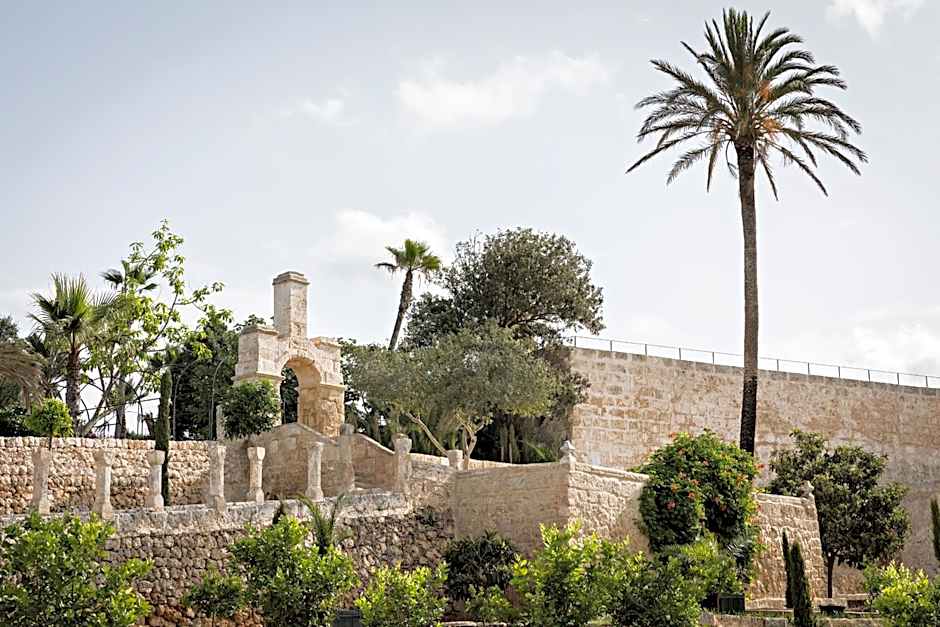 Santa Ponsa - Fontenille Collection