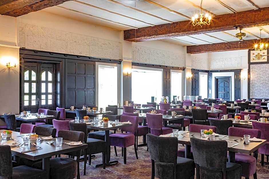 The Esplanade Hotel by Compass Hospitality