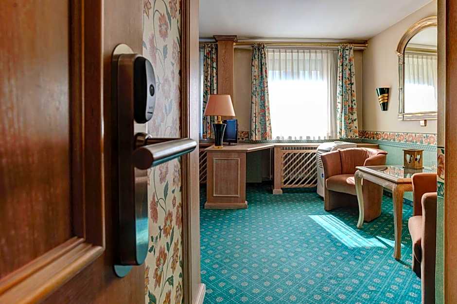 Centro Hotel Stern, Trademark Collection by Wyndham