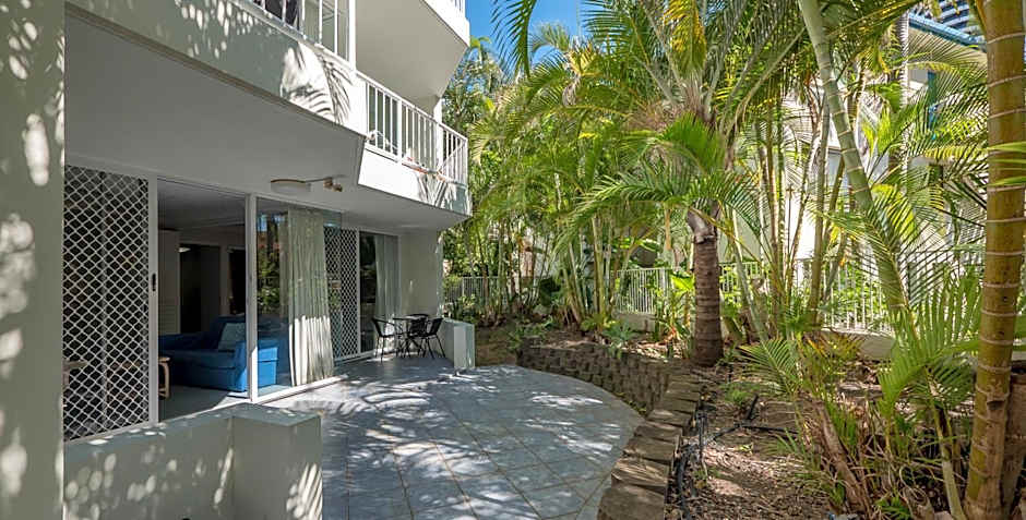 Santa Anne By The Sea