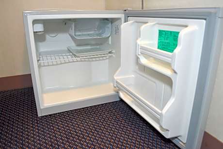 Twin Room - Non-Smoking