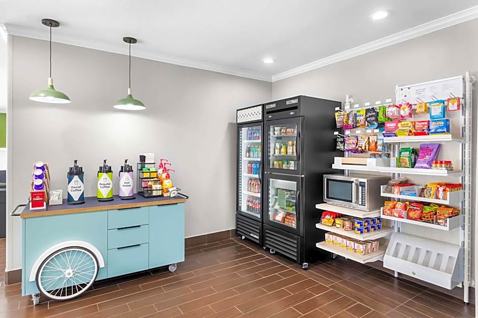 Spark by Hilton Pearland