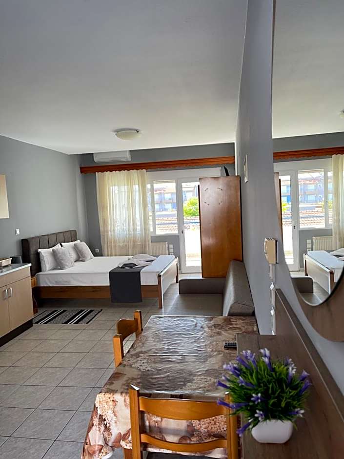 Artemis Hotel Apartments
