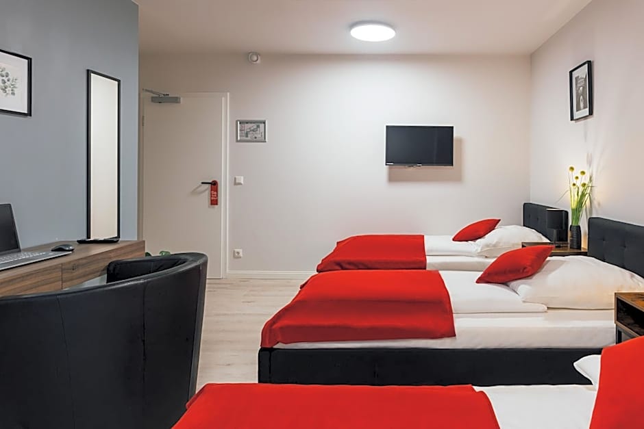 Hotel im Hegen - Free Parking