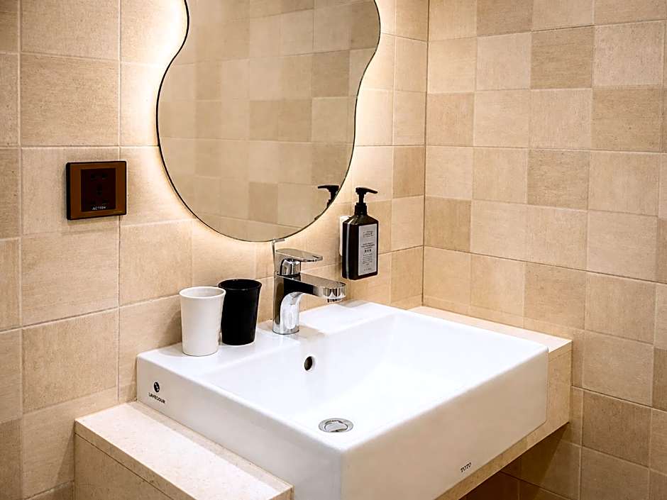 Fengchia INNK Hotel