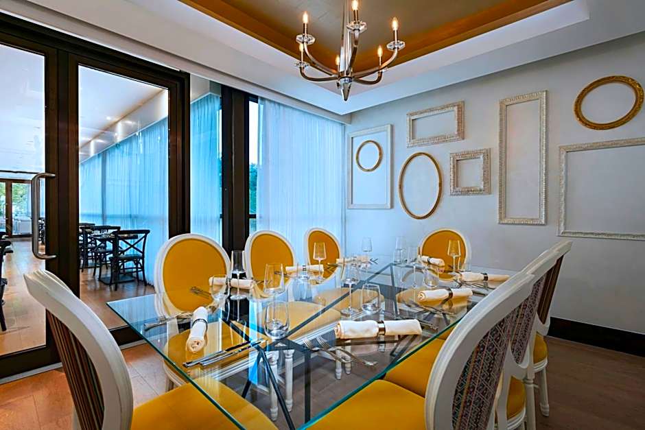 The BRIX Autograph Collection