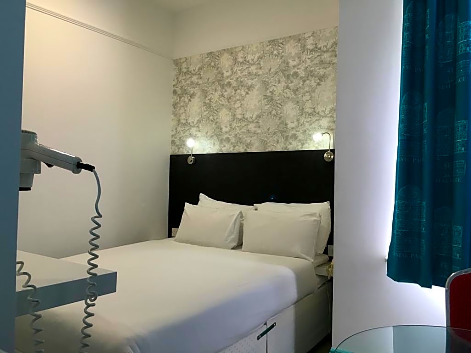 Clapham South Dudley Hotel