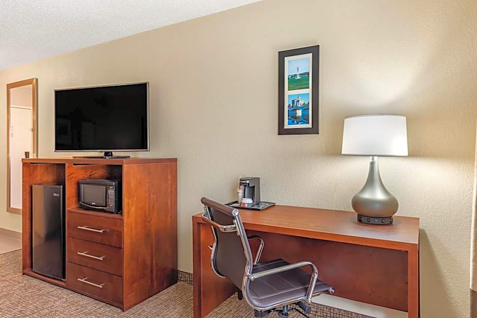 Comfort Inn & Suites Middletown - Franklin