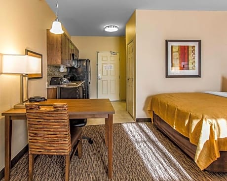 2 Queen Beds, Suite, Nonsmoking, Accessible