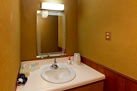 Standard Japanese-Style Room - Non-Smoking