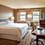 Sheraton Commander Hotel