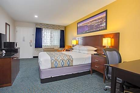 Queen Room - Non Smoking