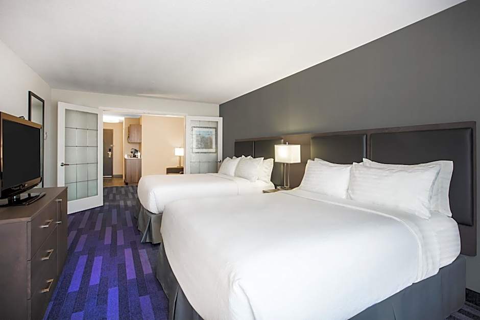 Holiday Inn & Suites Grande Prairie By IHG