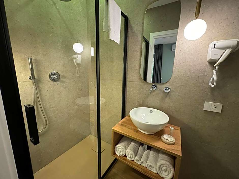 Krysos Luxury Rooms
