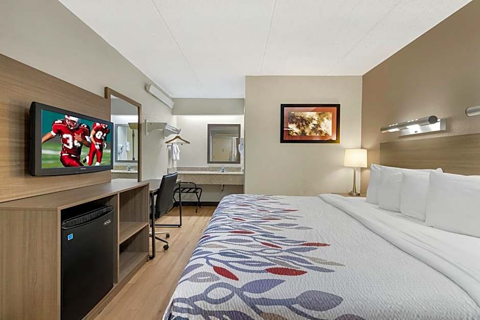 Red Roof Inn Buffalo Niagara Airport