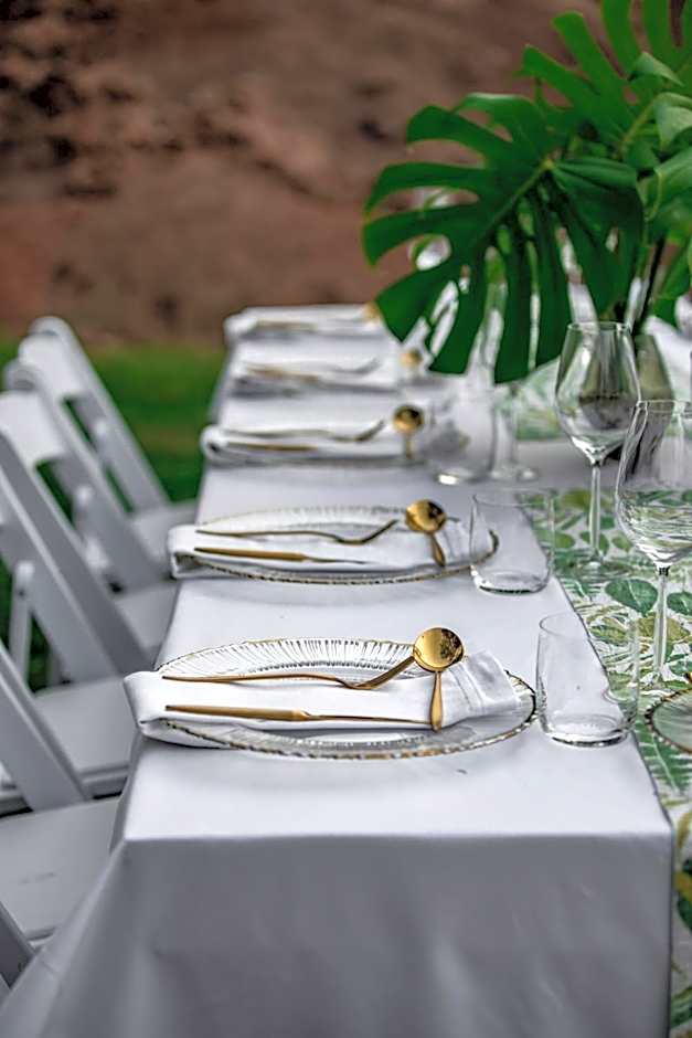 Bushbaby Valley Lodge