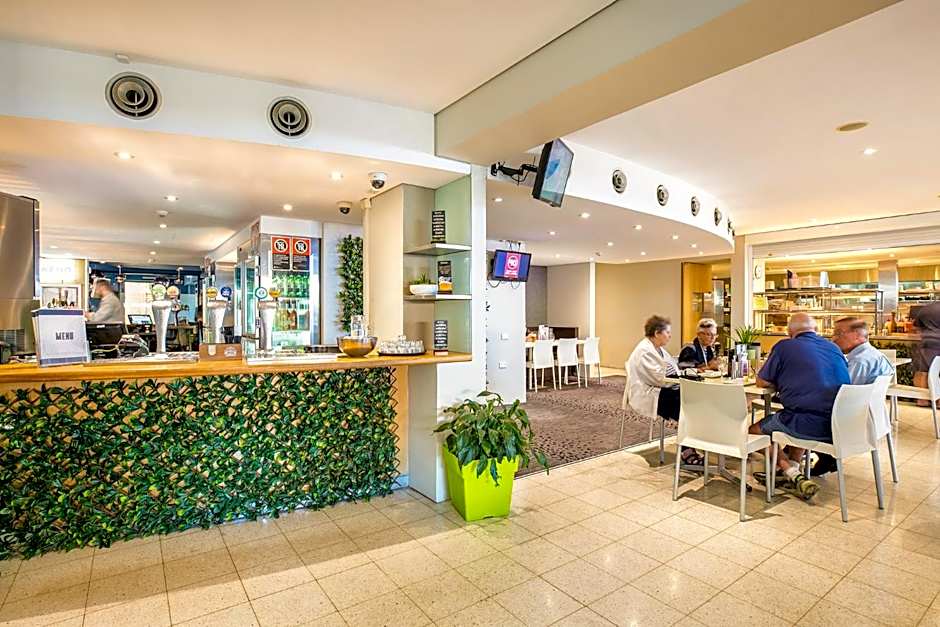 Toongabbie Hotel