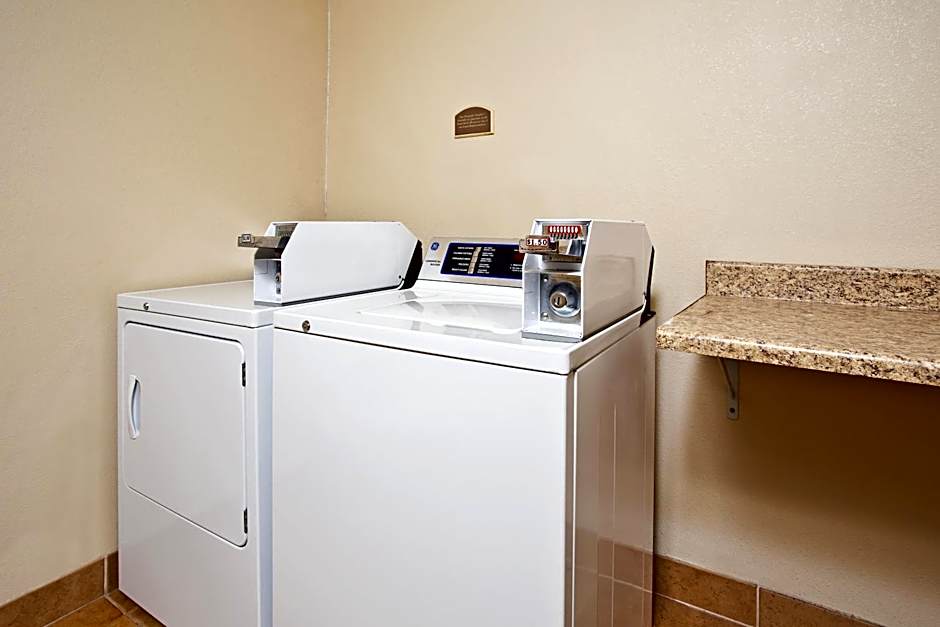 Holiday Inn Express & Suites Columbus SE - Groveport By IHG