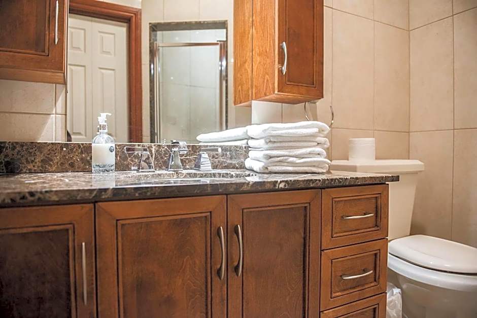 JstLikeHome - Luxury Mansion & Guesthouse