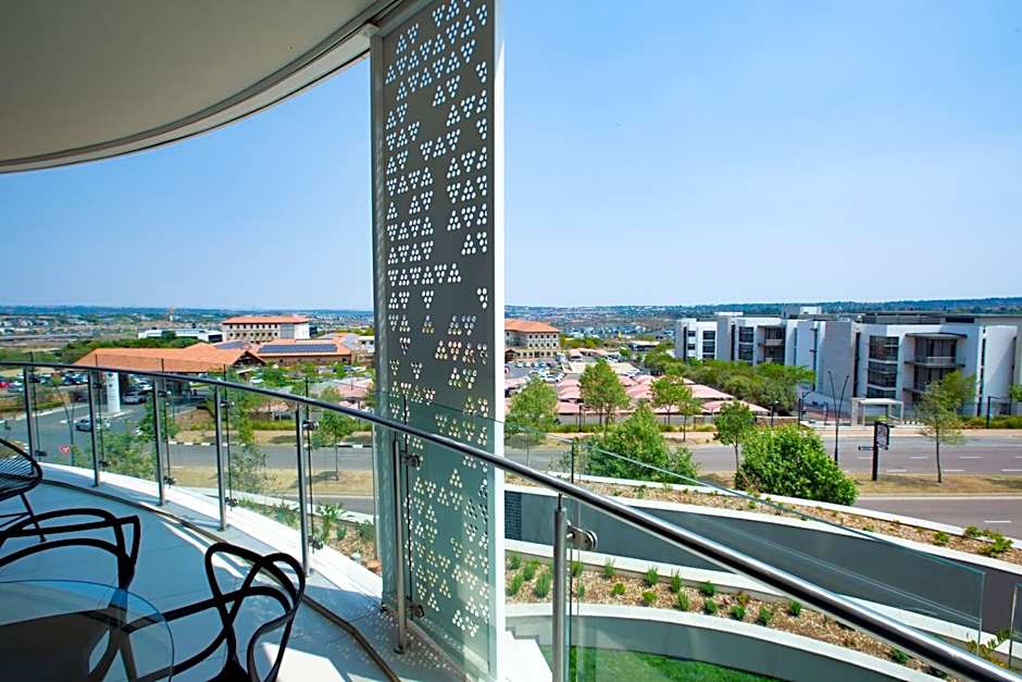 Ellipse Waterfall Executive Apartments