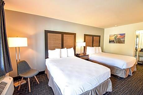Double Room with Two Double Beds - Non-Smoking