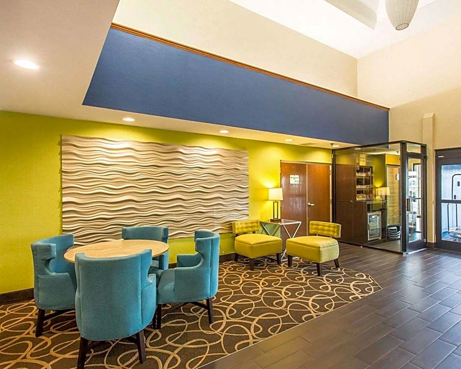 Comfort Suites Cookeville