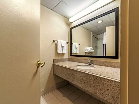 Deluxe Double Room with Two Double Beds - Non-Smoking