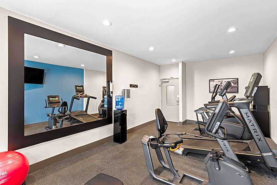 Best Western Ottumwa Inn & Suites