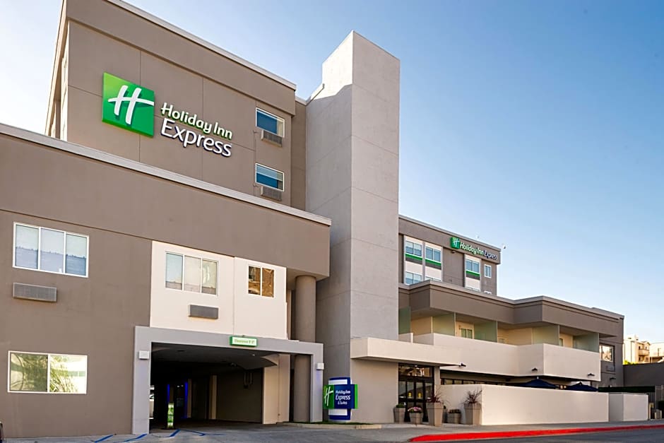 Holiday Inn Express & Suites Los Angeles Downtown West By IHG