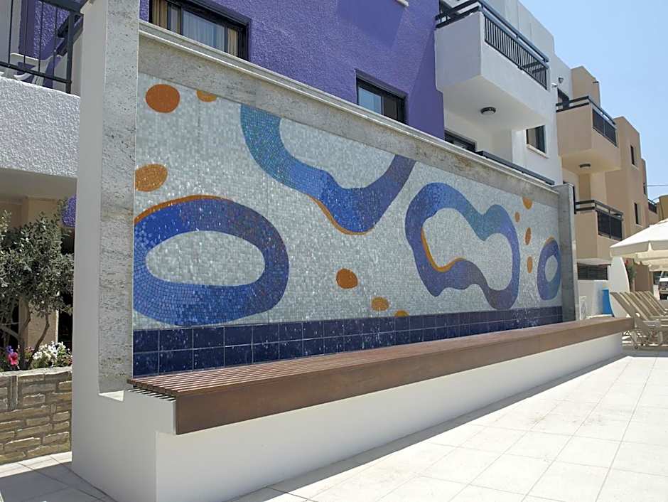 Senator Hotel Apartments