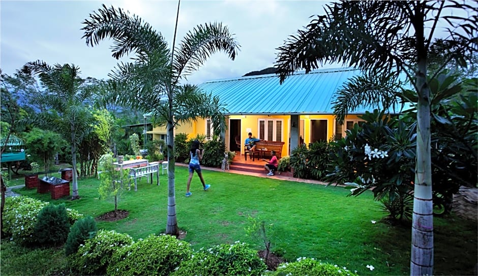 Harvest Fresh Farms Home Stay