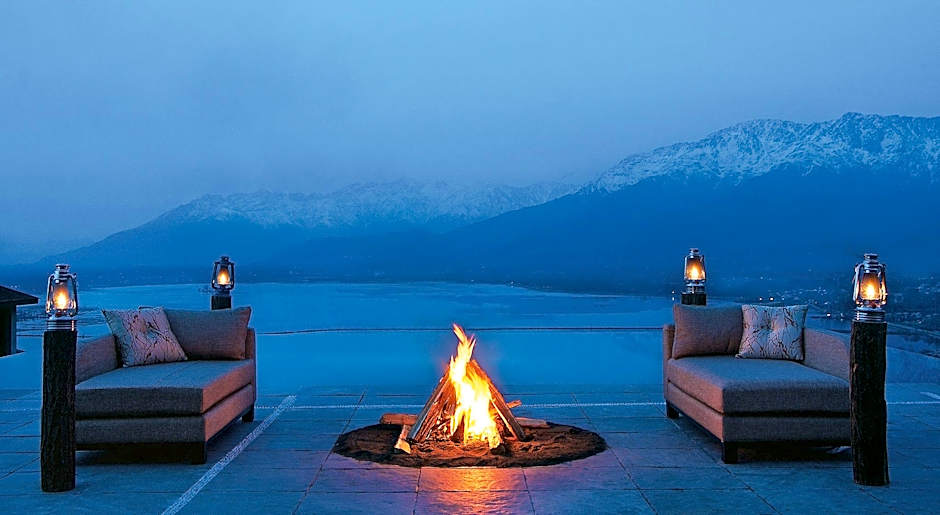 Taj Dal View, Srinagar