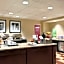 Hampton Inn By Hilton And Suites East Hartford