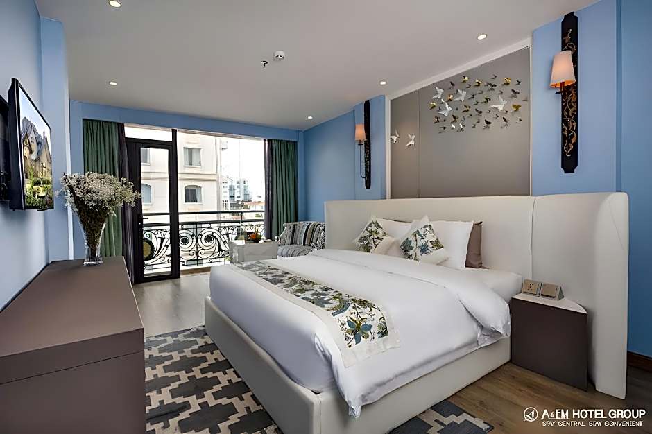 A & Em Saigon Hotel