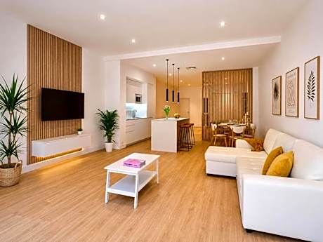 Paseo Suites Hotel