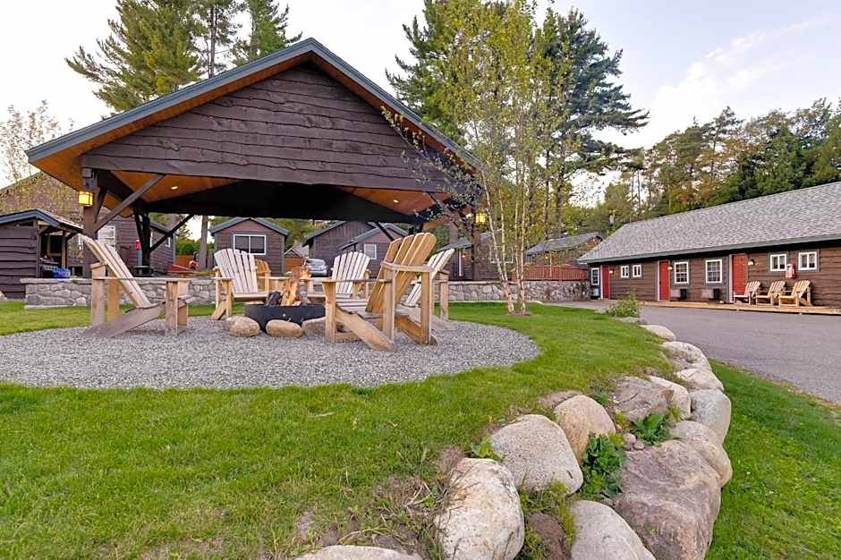 Cobble Mountain Lodge