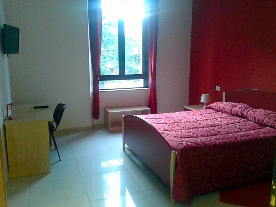Photo 1 of 6 of Double Room
