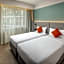 Escala Hotel & Suites