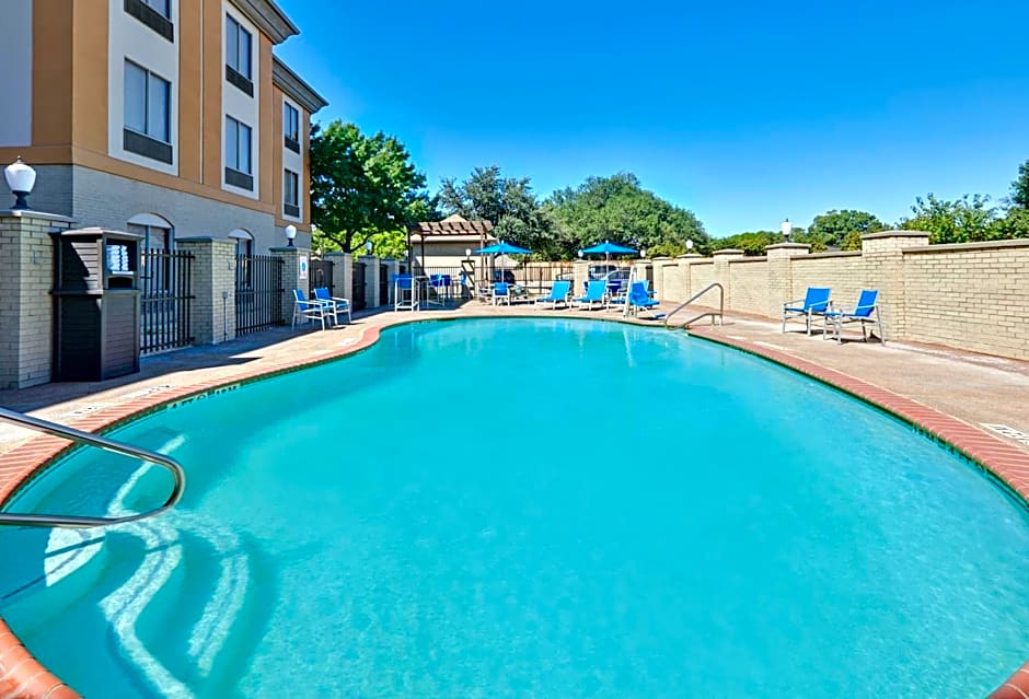 Holiday Inn Express Hotel & Suites Duncanville By IHG