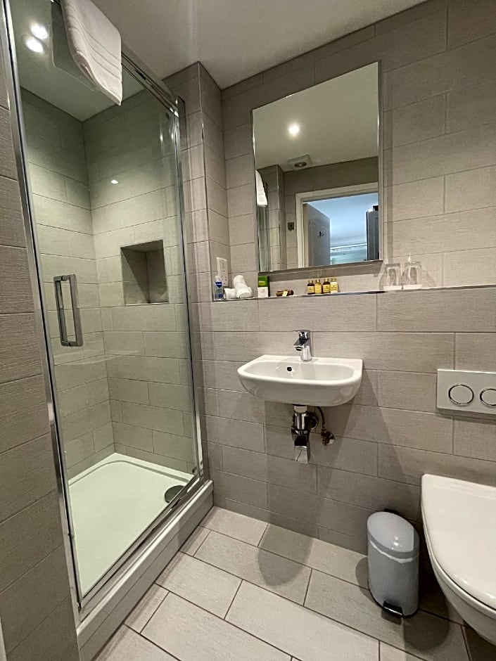 Grosvenor Lodge Guest House