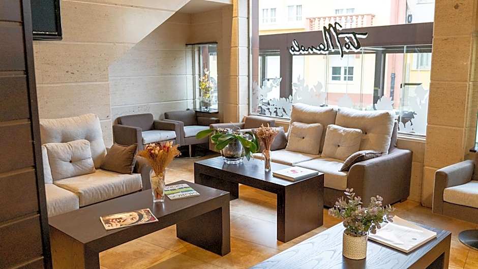 Hotel · Restaurante Asador Tio Manolo