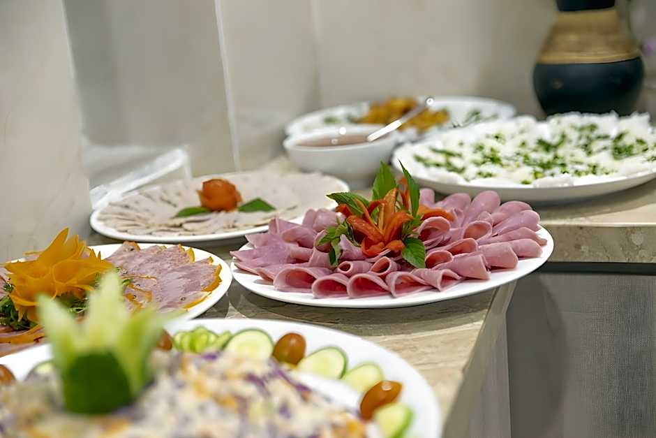 Seven Seas Hotel and Apartment